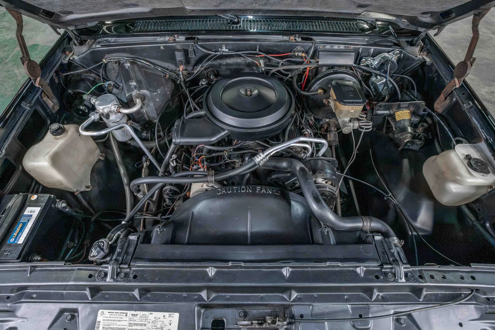 1987-Chevrolet-C10-Black-168878-42.jpg